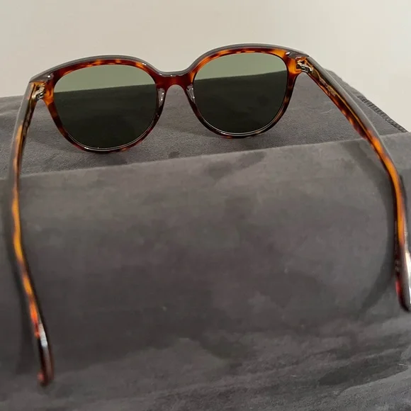 SAINT LAURENT Sunglasses - Picture 3 of 7